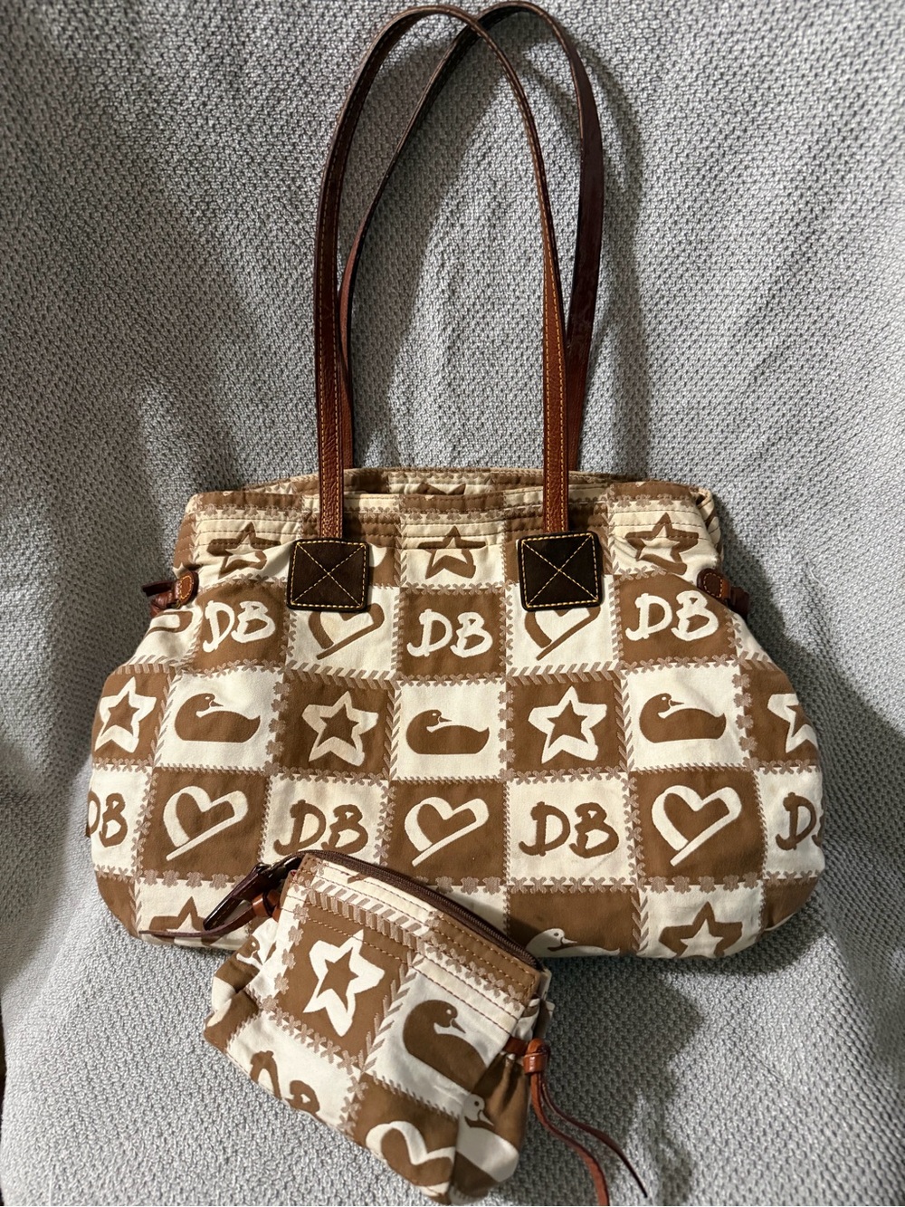 Dooney & Burke Brown & White/Cream Heart Star Duck Tote Bag w/matching pouch